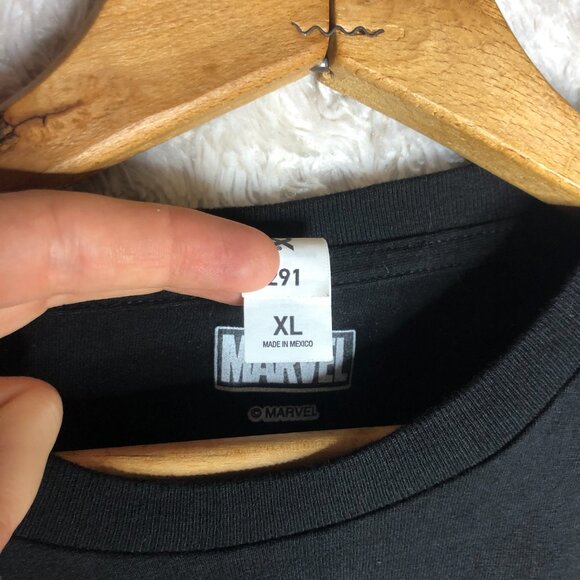 Marvel Men's‎ The Falcon and the Winter Solder Chest Star Long Sleeve Size XL - Picture 3 of 4